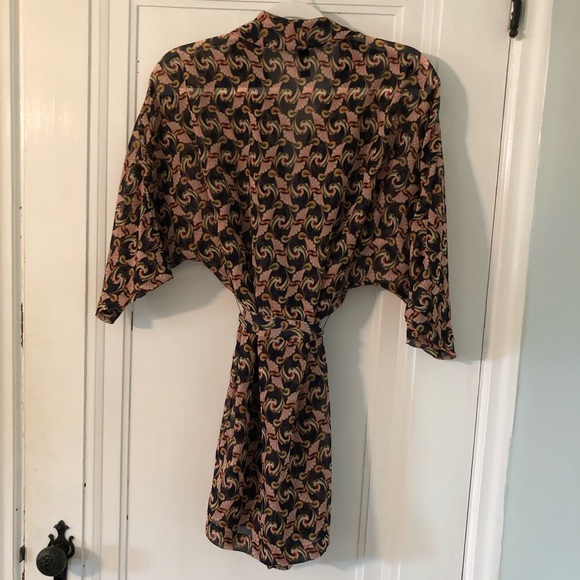 The Webster Miami at target floral robe/kimono - Picture 2 of 5